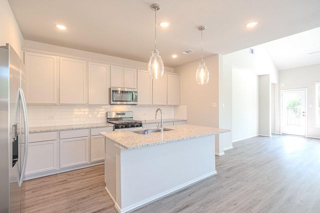 263 Navasota Narrows Way, Conroe, TX 77304