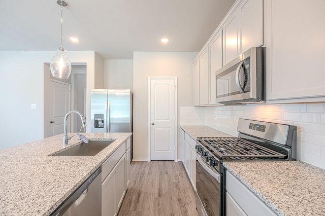 263 Navasota Narrows Way, Conroe, TX 77304
