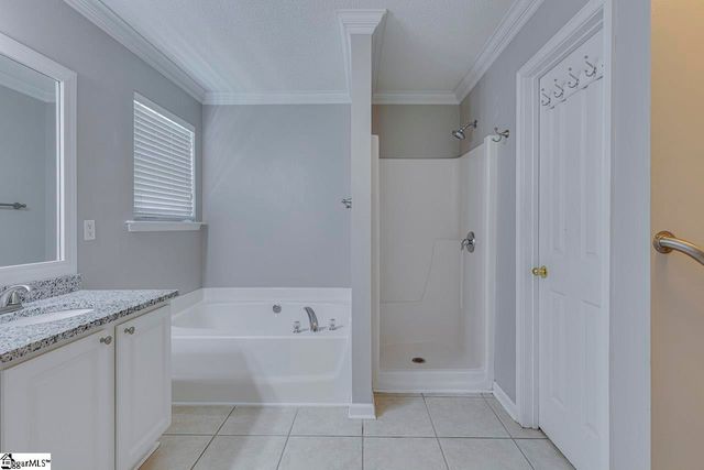 253 Rivers Edge Drive, Easley, SC 29642