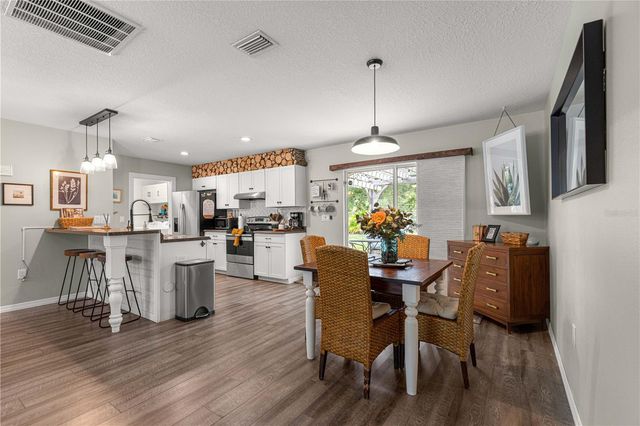 6353 NW 52ND AVENUE, Ocala, FL 34482
