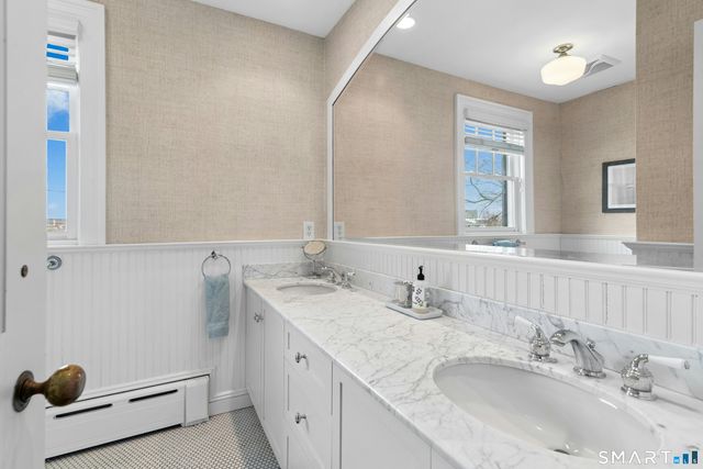 83 Sea Beach Drive, Stamford, CT 06902