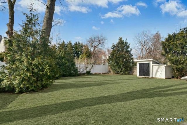 83 Sea Beach Drive, Stamford, CT 06902