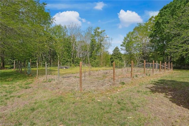 150 Hogan Drive, Stoneville, NC 27048