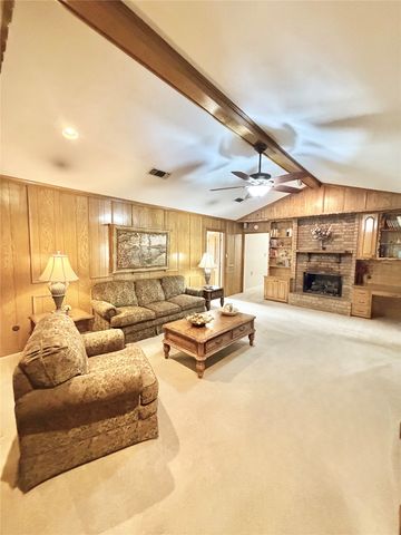 1800 Southridge Drive, Denton, TX 76205