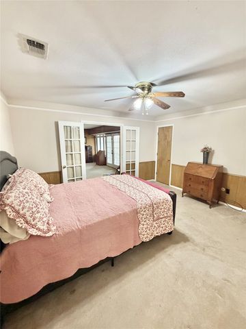 1800 Southridge Drive, Denton, TX 76205