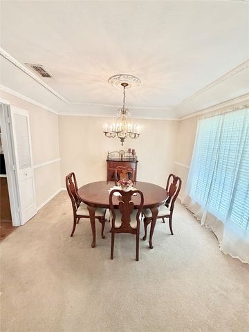 1800 Southridge Drive, Denton, TX 76205