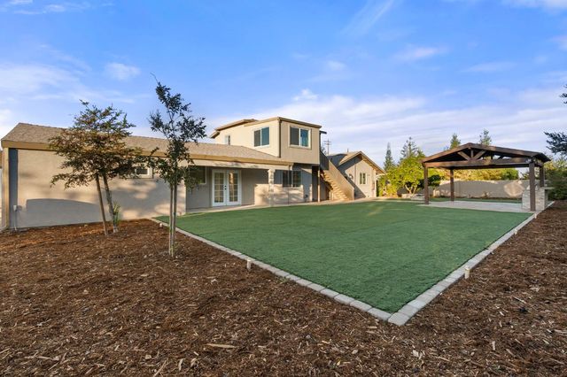 14125 Ward Ave, Patterson, CA 95363