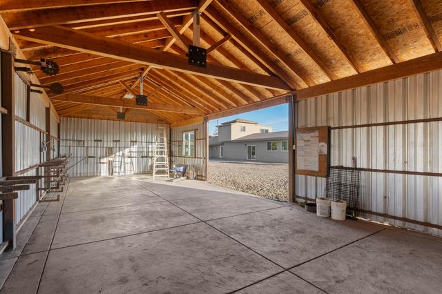 14125 Ward Ave, Patterson, CA 95363