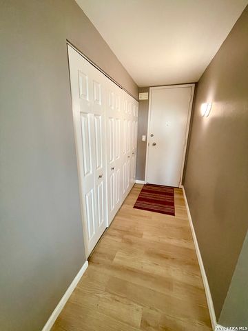 7039 San Pedro Ave Apt 704, San Antonio, TX 78216
