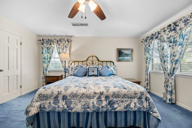 2010 N Beal Street, Belton, TX 76513