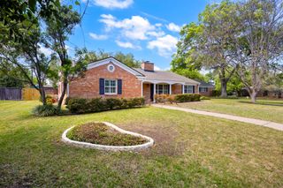 2010 N Beal Street, Belton, TX 76513