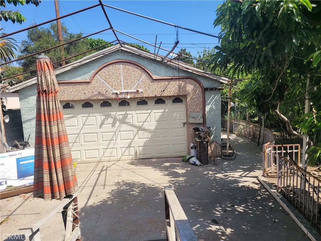 1123 E 57th, Los Angeles, CA 90011 — photo 5