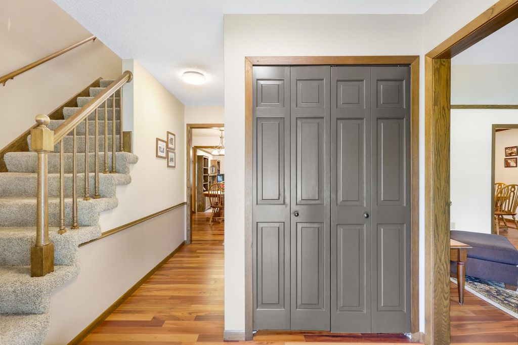 17200 Barberry Circle, Eden Prairie, MN 55346 — photo 5