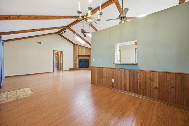 155 SE 32ND PLACE, Ocala, FL 34471