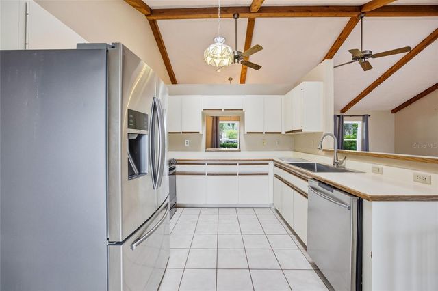 155 SE 32ND PLACE, Ocala, FL 34471