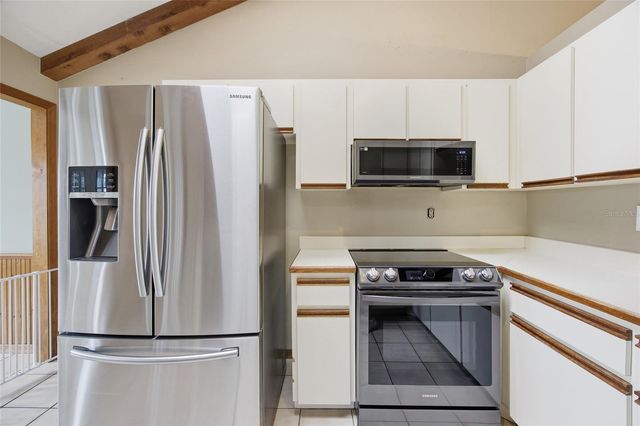 155 SE 32ND PLACE, Ocala, FL 34471