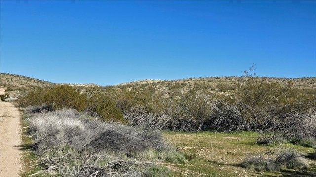 0 Near United St & Barrington Ave, Rosamond, CA 93560