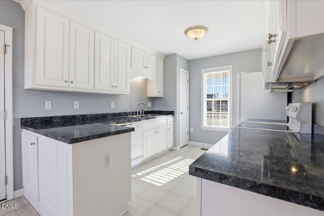 103 Jill Boulevard, Selma, NC 27576