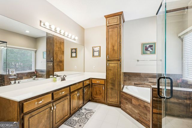 318 Dogwood Trace, Mcdonough, GA 30252