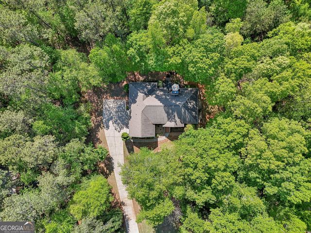 318 Dogwood Trace, Mcdonough, GA 30252