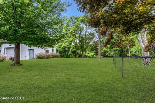 28 Dawn Cypress Lane, Jackson, NJ 08527