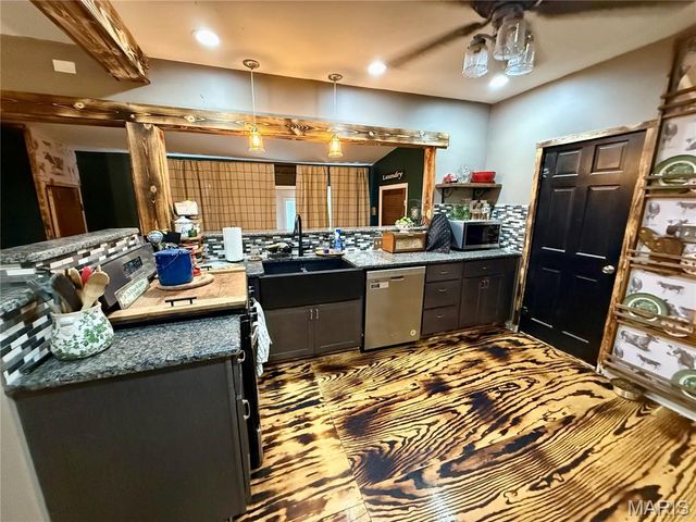 707 Buford Blvd, Fredericktown, MO 63645