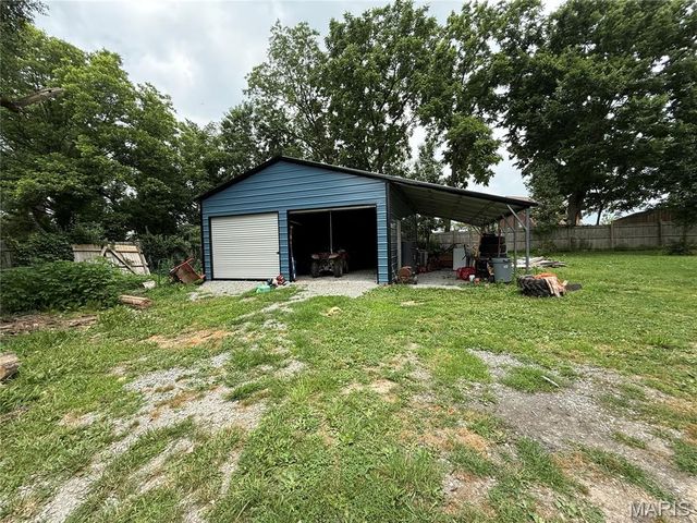 707 Buford Blvd, Fredericktown, MO 63645