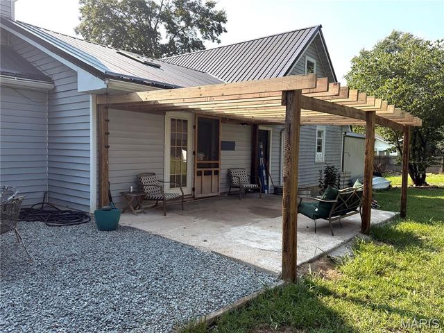 707 Buford Blvd, Fredericktown, MO 63645