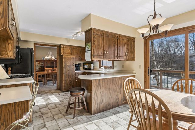 1912 Serendipity Court, New Brighton, MN 55112