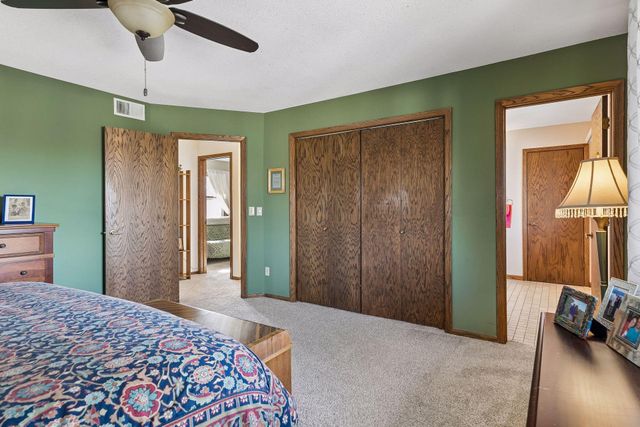 1912 Serendipity Court, New Brighton, MN 55112