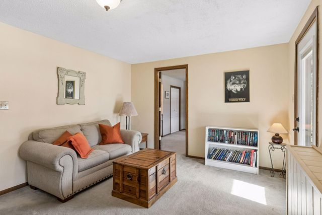 1912 Serendipity Court, New Brighton, MN 55112