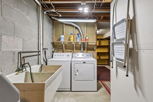 1912 Serendipity Court, New Brighton, MN 55112