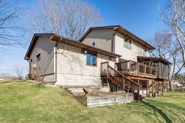 1912 Serendipity Court, New Brighton, MN 55112