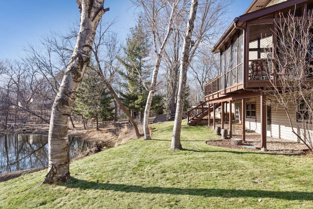 1912 Serendipity Court, New Brighton, MN 55112