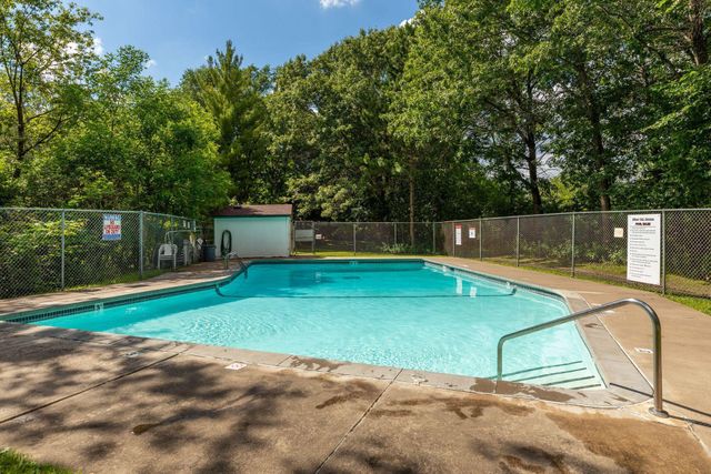 1912 Serendipity Court, New Brighton, MN 55112