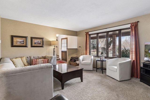 1912 Serendipity Court, New Brighton, MN 55112