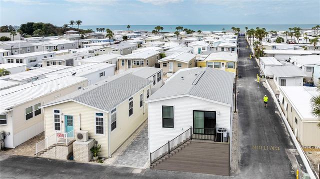 3710 GULF OF MEXICO DRIVE F2, Longboat Key, FL 34228