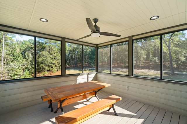 1643 S 40th Ave., Hattiesburg, MS 39402