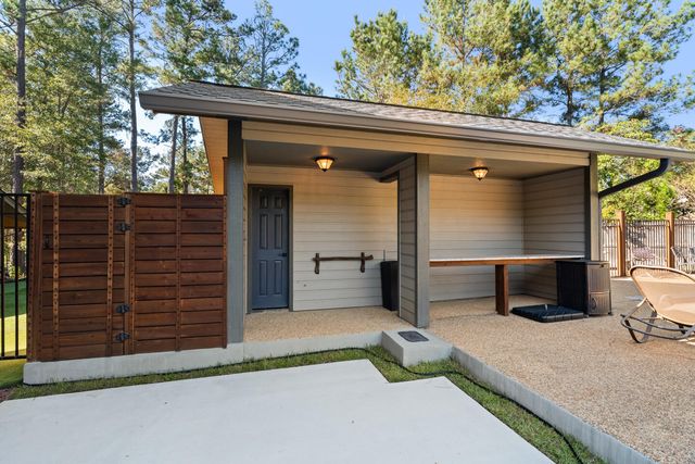 1643 S 40th Ave., Hattiesburg, MS 39402