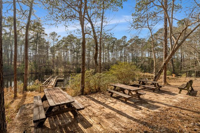 1643 S 40th Ave., Hattiesburg, MS 39402