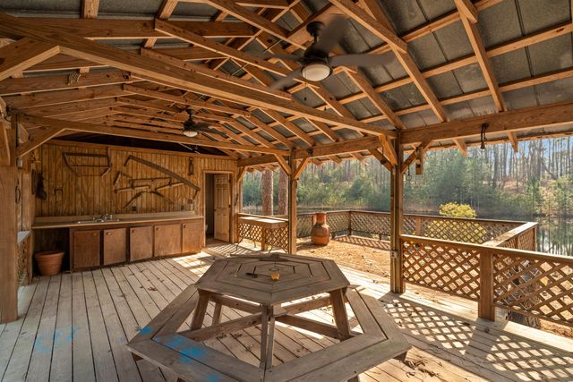 1643 S 40th Ave., Hattiesburg, MS 39402