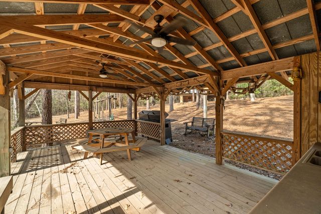 1643 S 40th Ave., Hattiesburg, MS 39402