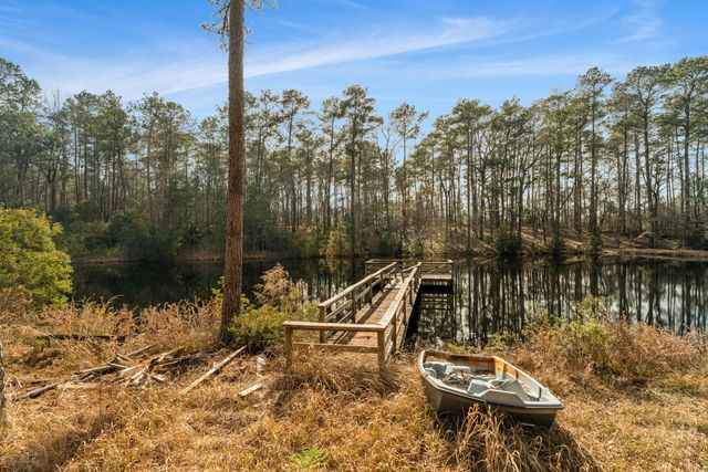 1643 S 40th Ave., Hattiesburg, MS 39402