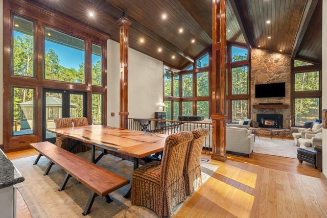 1643 S 40th Ave., Hattiesburg, MS 39402