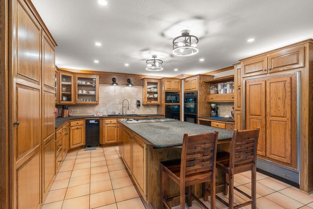 1643 S 40th Ave., Hattiesburg, MS 39402