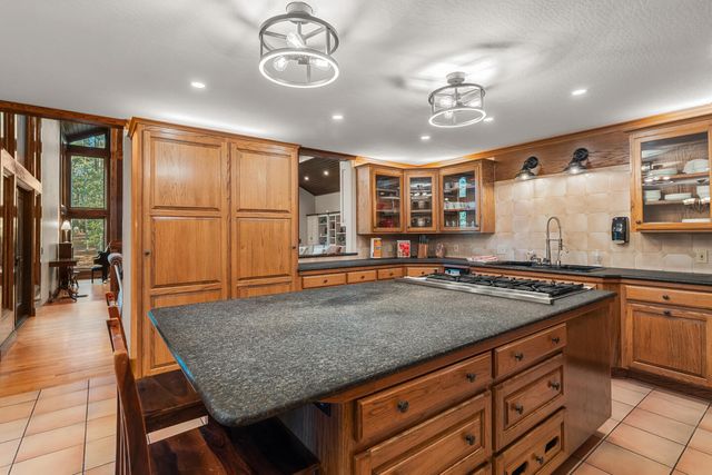 1643 S 40th Ave., Hattiesburg, MS 39402