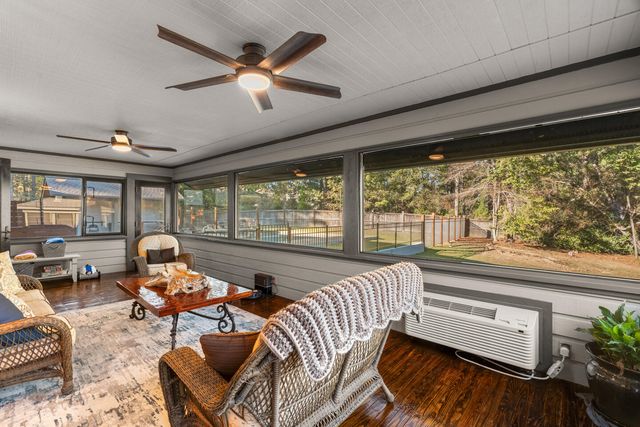 1643 S 40th Ave., Hattiesburg, MS 39402