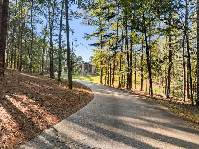 1643 S 40th Ave., Hattiesburg, MS 39402