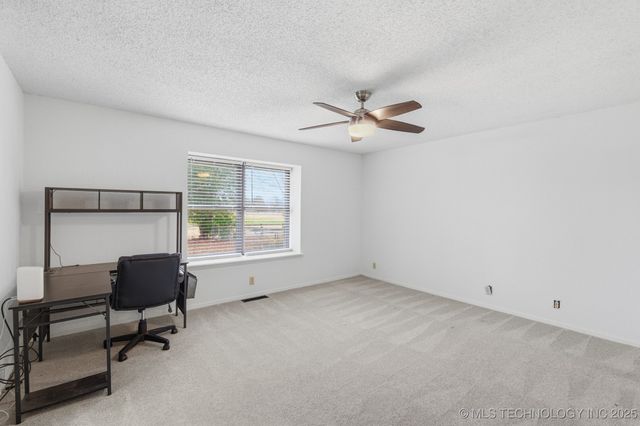 11725 S 101st East Avenue, Bixby, OK 74008