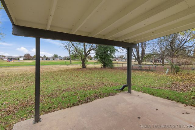 11725 S 101st East Avenue, Bixby, OK 74008